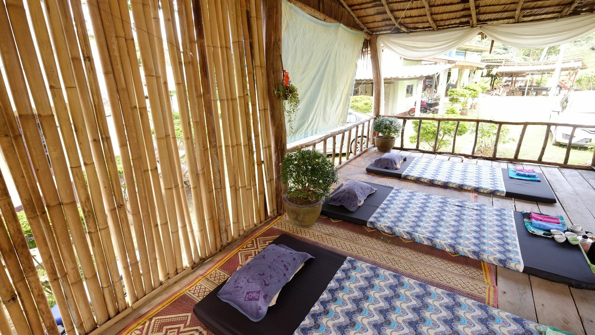 Lanta Sunmoon Bungalow Ko Lanta Extérieur photo